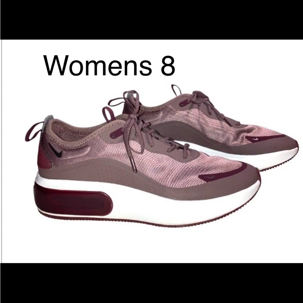 Women's Nike air max Dia size 8 casual comfy plum